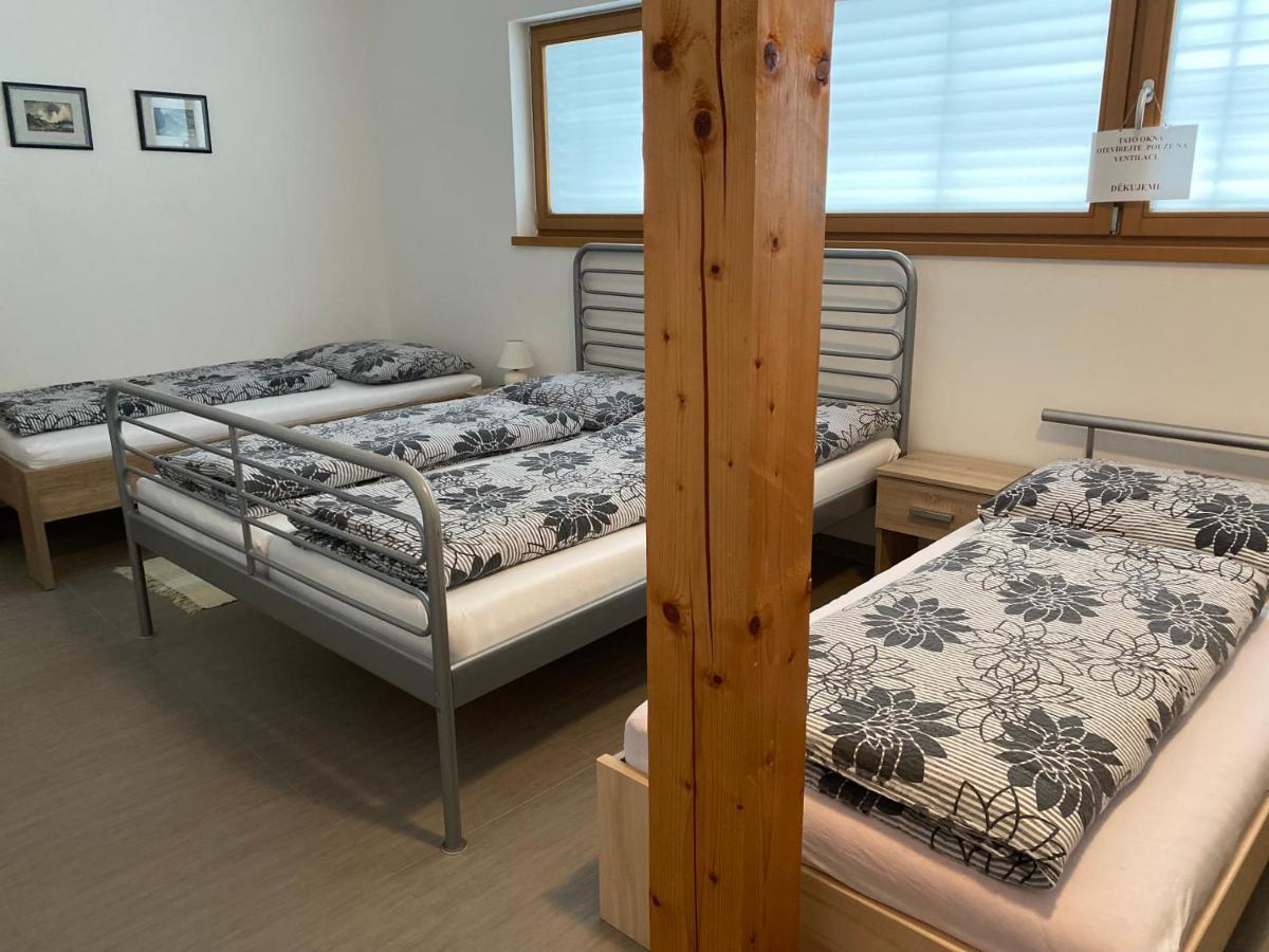 Apartman 후스토페체 외부 사진