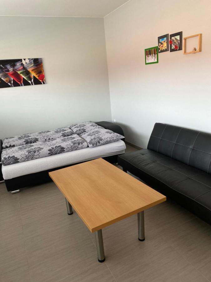 Apartman 후스토페체 외부 사진