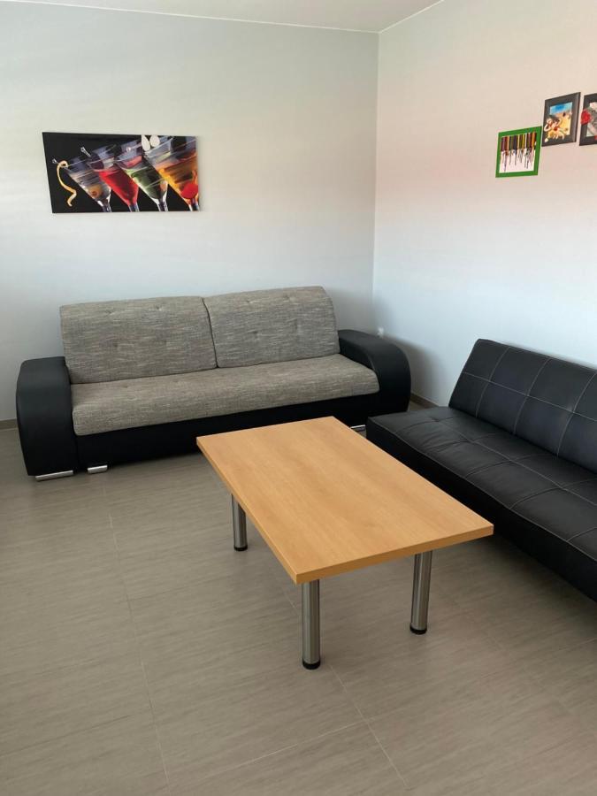 Apartman 후스토페체 외부 사진